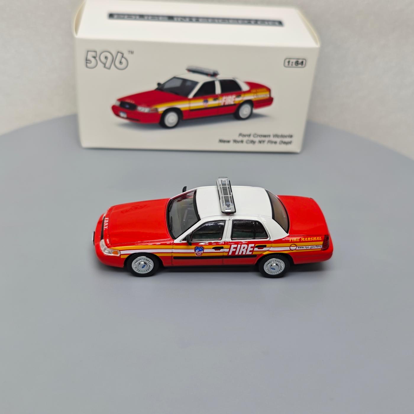 596 1:64 Ford Crown Victoria H - Kids Toys Victoria ulasan dan harga